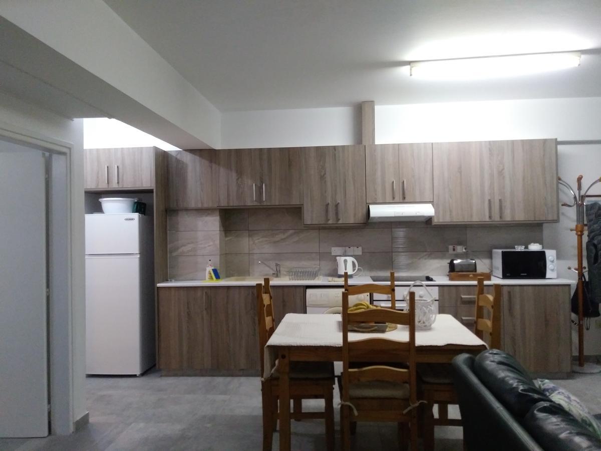 Adonis Apartment Paphos Kültér fotó